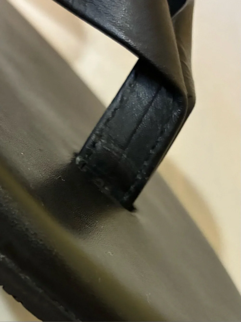 Tkees Boyfriend Flip Flop Black SZ. 9 - Picture 8 of 13